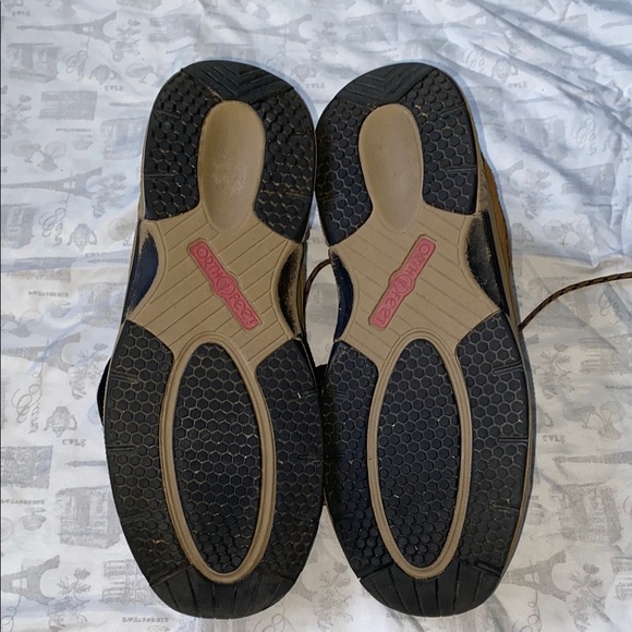 Brown and Black Rugged Outdoor Boots with Reinforced Toe - Picture 10 of 10